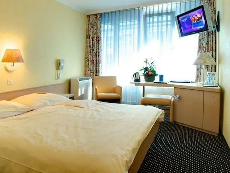 ****  Hotel Züri by Fassbind Zúrich Suiza